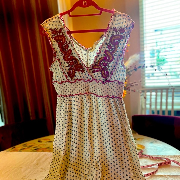 Anthropologie Maggie Embroidered Dress  Lilka XS - Picture 2 of 8